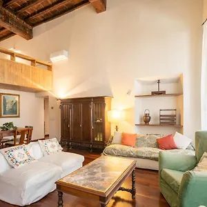 Apartment Casa Maggio, Florence