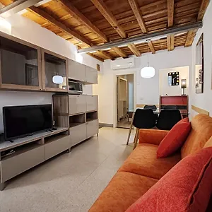Apartment 43 Palazzuolo House By 360rentals, Florence