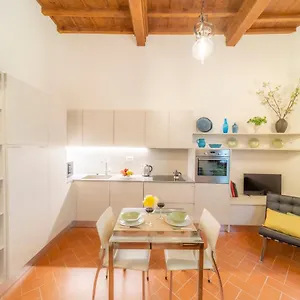 Apartment Little Gem In The Center, Florence